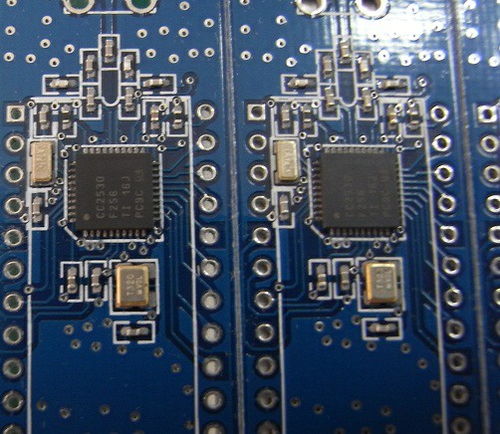 巨源盛SMT貼片加工廠 以服務(wù)為先，應(yīng)用軟件提升制造效率